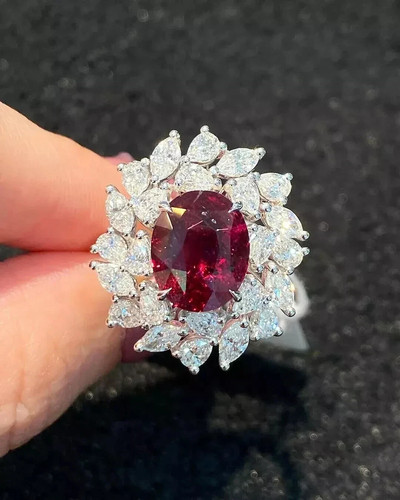 Oval cut certified - cut,