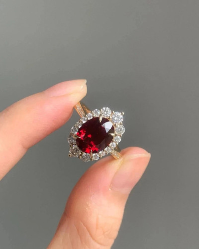 Oval cut ruby diamond - oval, &diamond