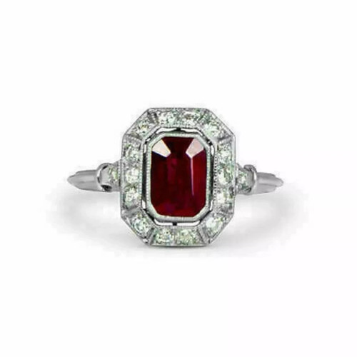 Emerald cut natural - 2.50,