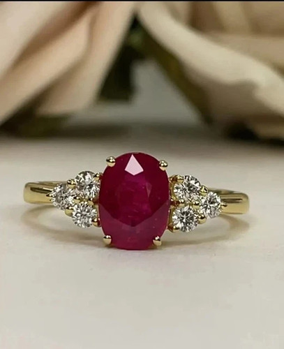 50ct oval cut natural - cut, red