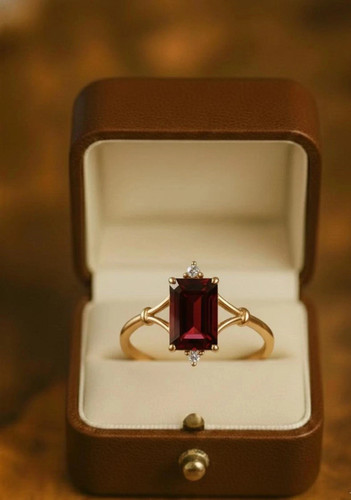 Emerald cut natural - 2.00,